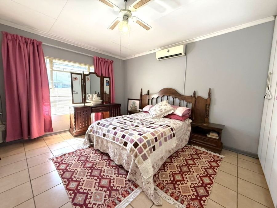 5 Bedroom Property for Sale in Hospitaalpark Free State